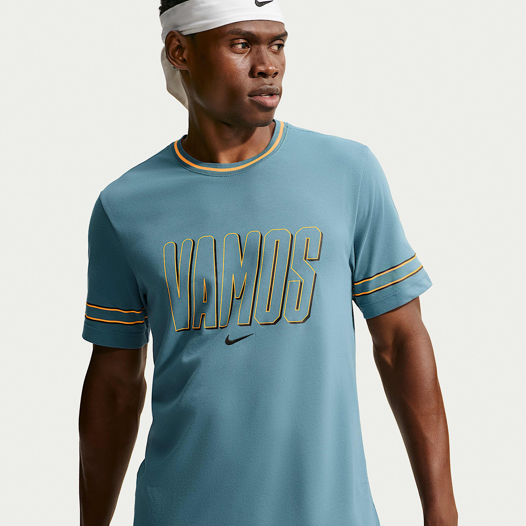Carlos Alcaraz Men's NikeCourt Dri-FIT Tennis T-Shirt. Nike LU